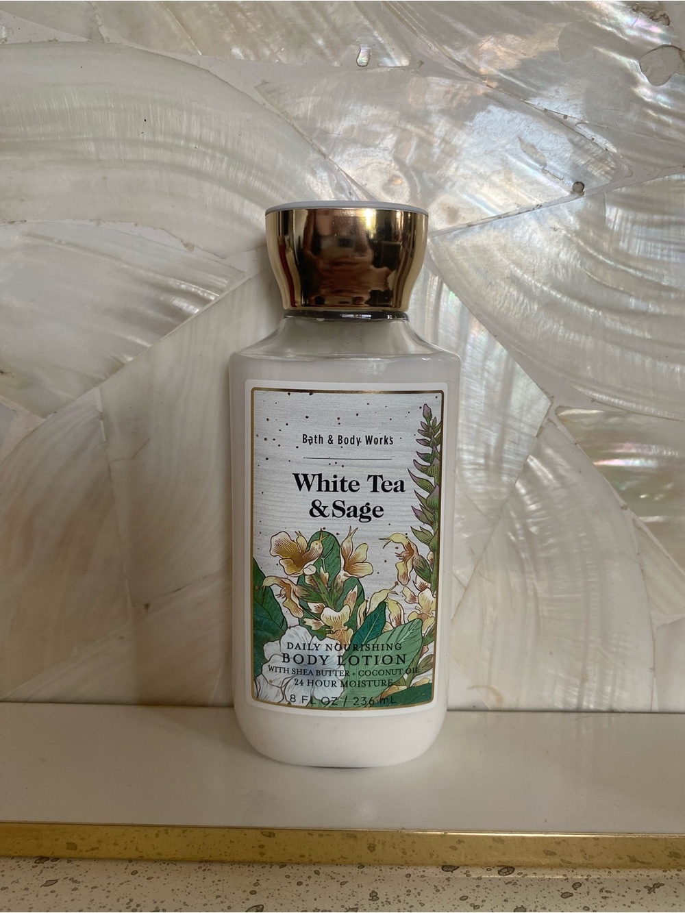 NEW Bath & Body Works White Tea & Sage Body Lotion - full size 8oz